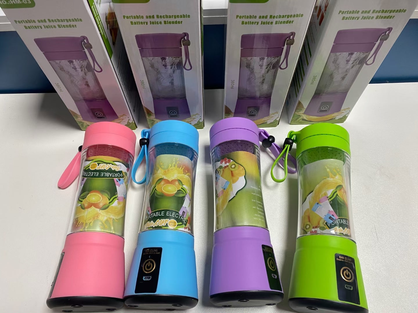 Portable Mini Blender – USB Rechargeable Juice Mixer