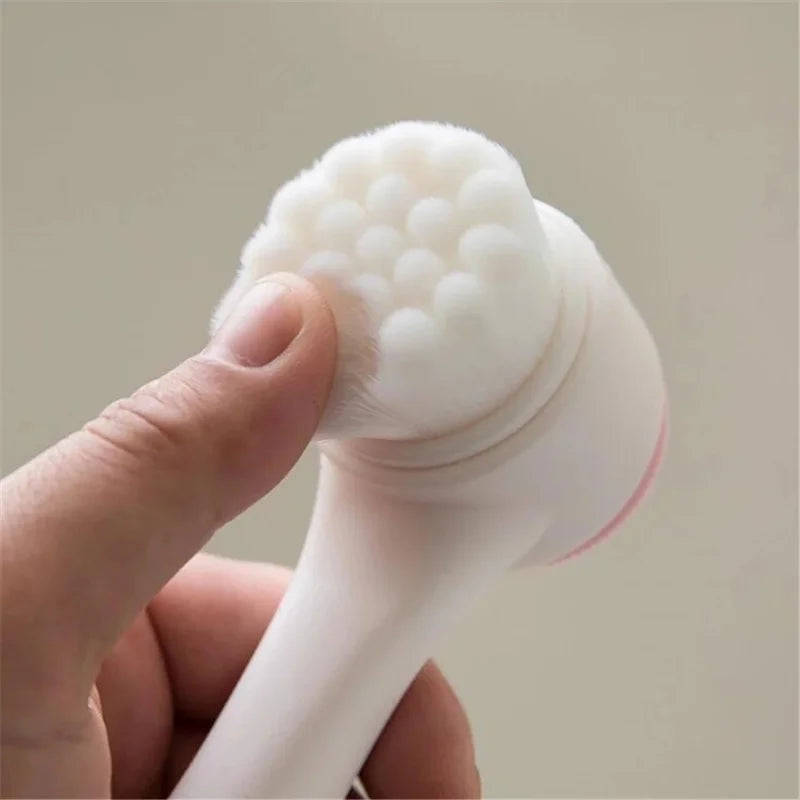 LumiSkin™ 3D Silicone Facial Brush